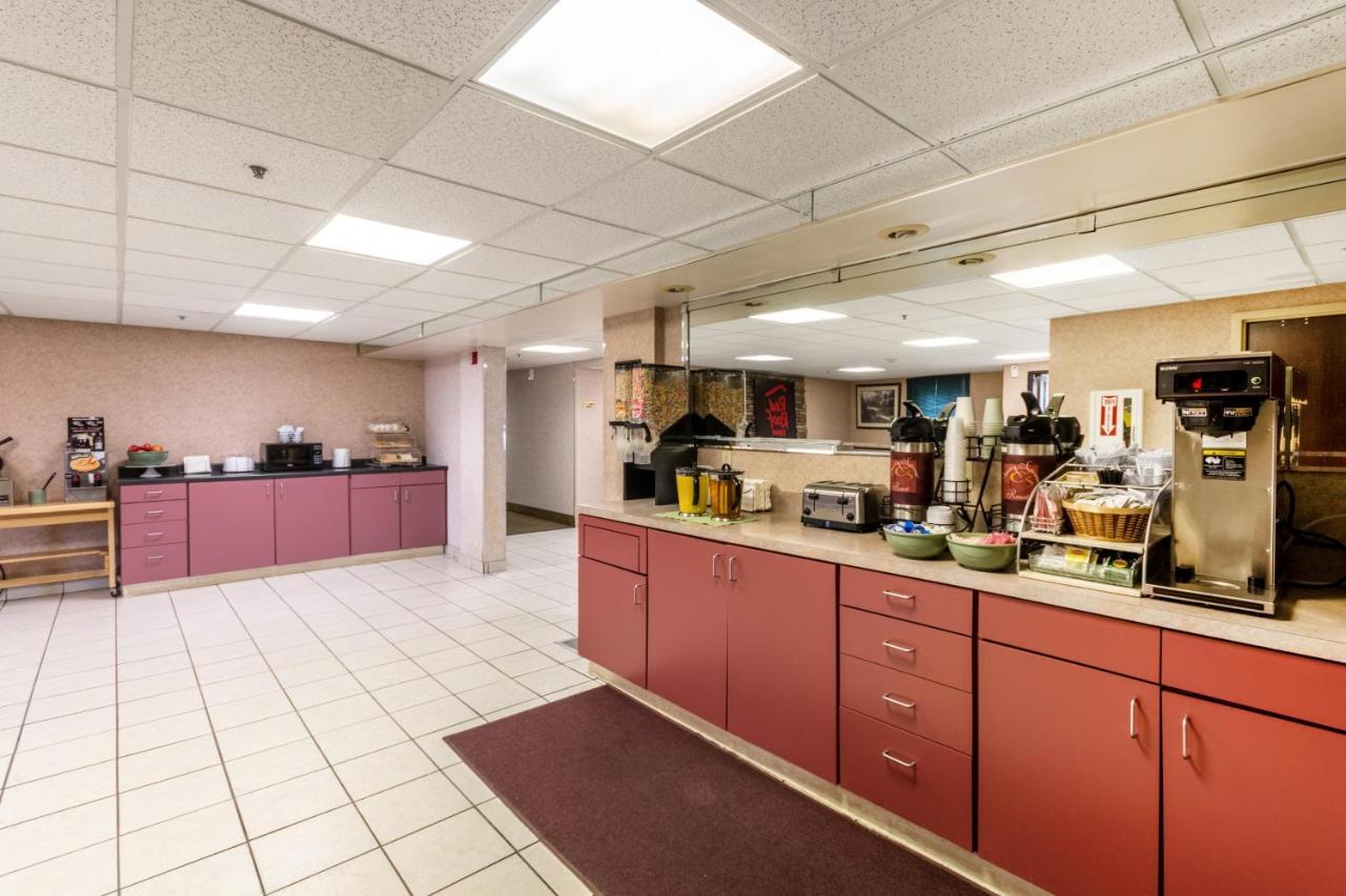 Red Roof Inn Morehead Εξωτερικό φωτογραφία