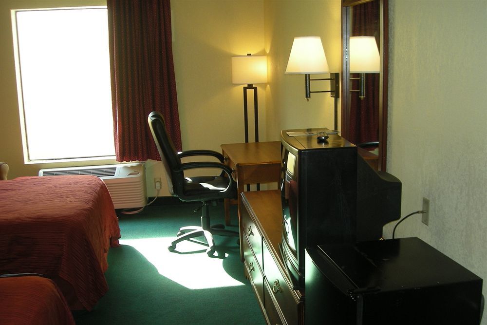 Red Roof Inn Morehead Εξωτερικό φωτογραφία
