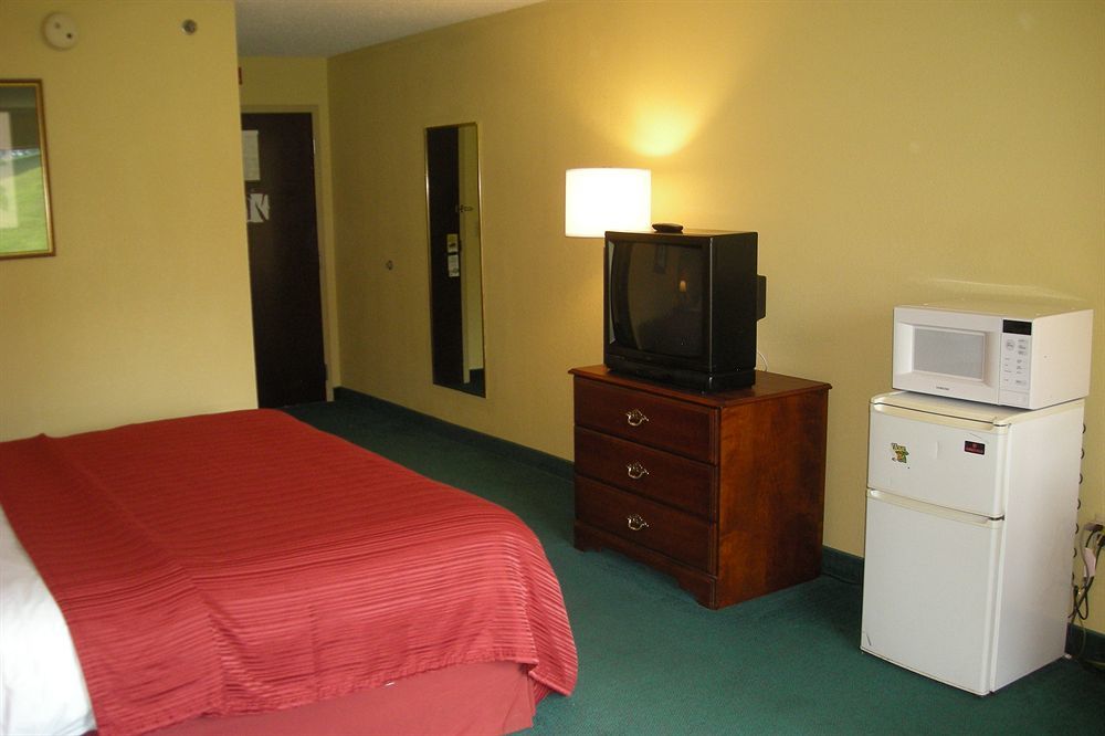Red Roof Inn Morehead Εξωτερικό φωτογραφία
